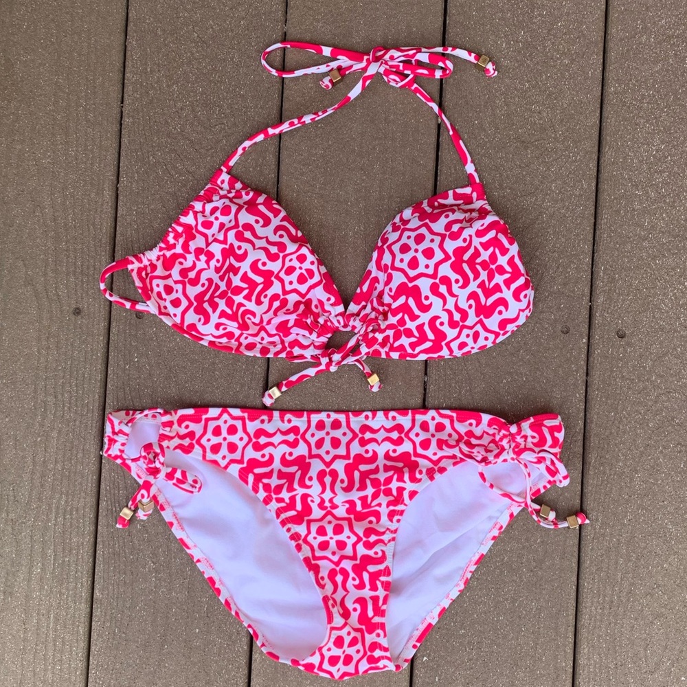 Pink and White Bikini 👙